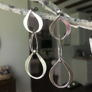 Handmade sterling interlocking teardrop dangle earrings.
